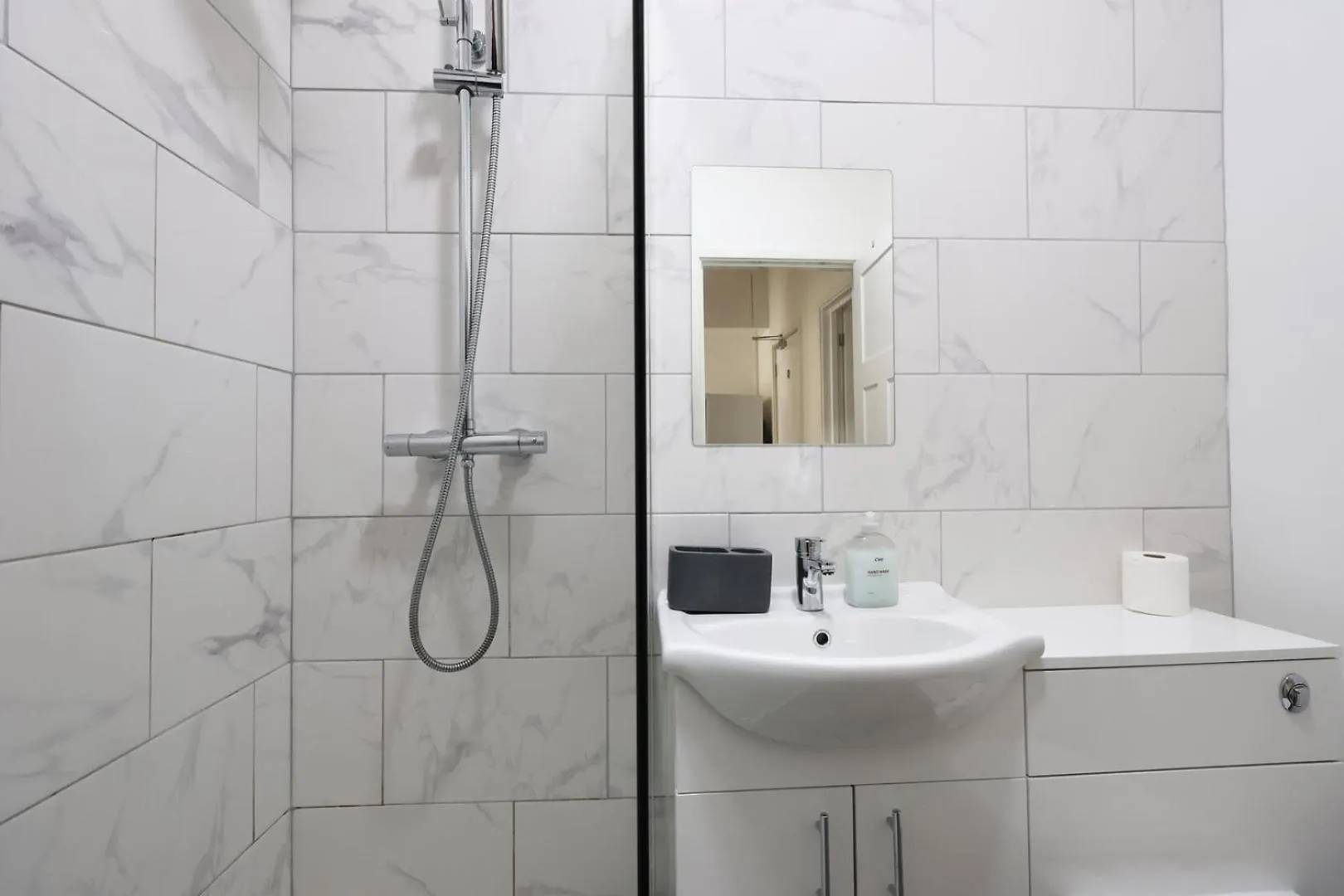 Cozy Pontcanna Escape With Double Beds And Wifi Кардифф 0*,